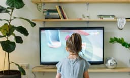 Novo guia de classificação indicativa inclui faixa de 6 anos e apps (Foto: Banco de imagens/Pexels)