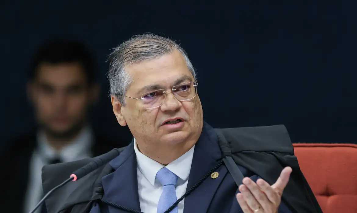 STF manda PF investigar R$ 694 milhões em emendas parlamentares sem plano de trabalho