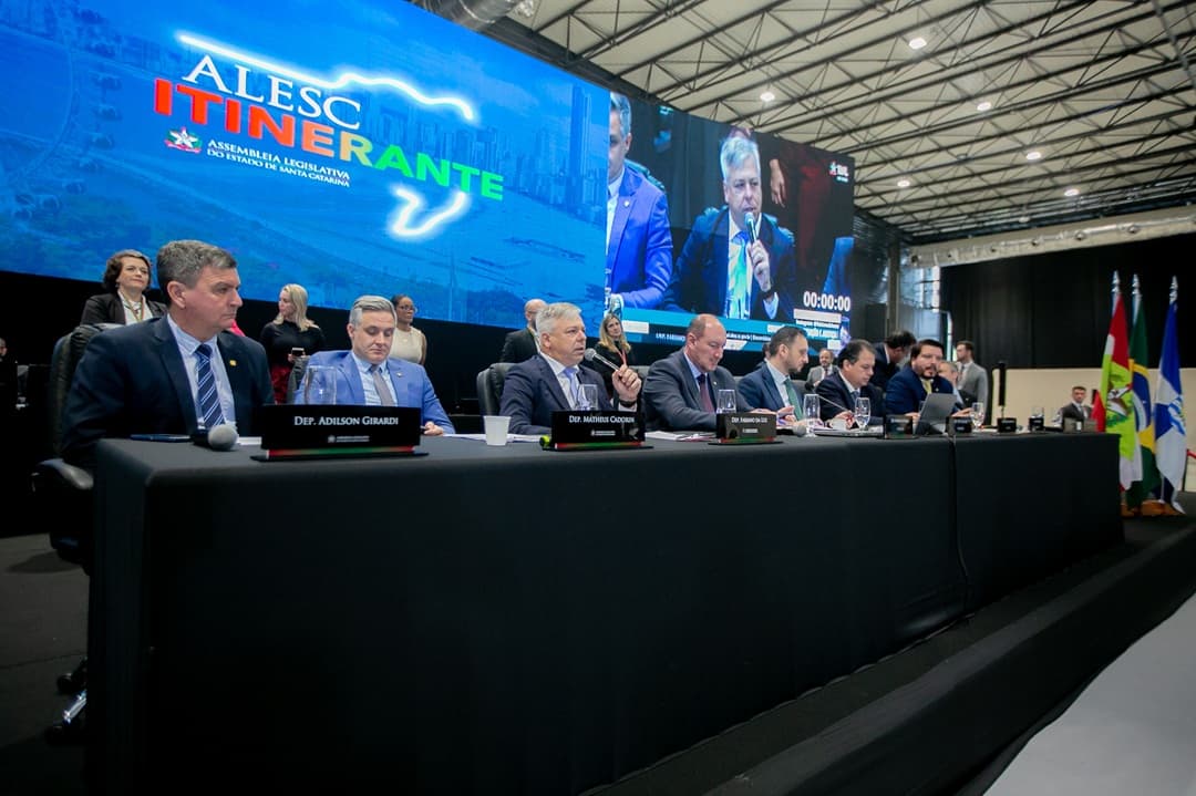 Alesc Itinerante chega a Balneário Camboriú