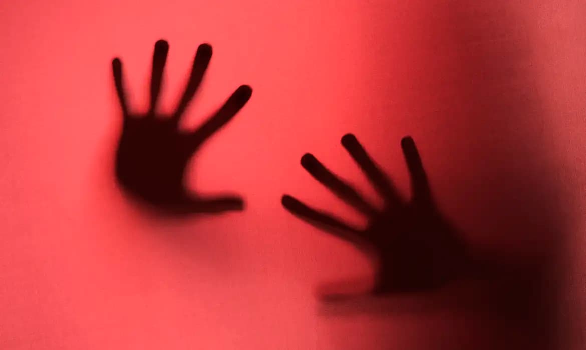 O Brasil voltou a registrar queda na taxa de homicídios em 2023 (Foto: Freepik)