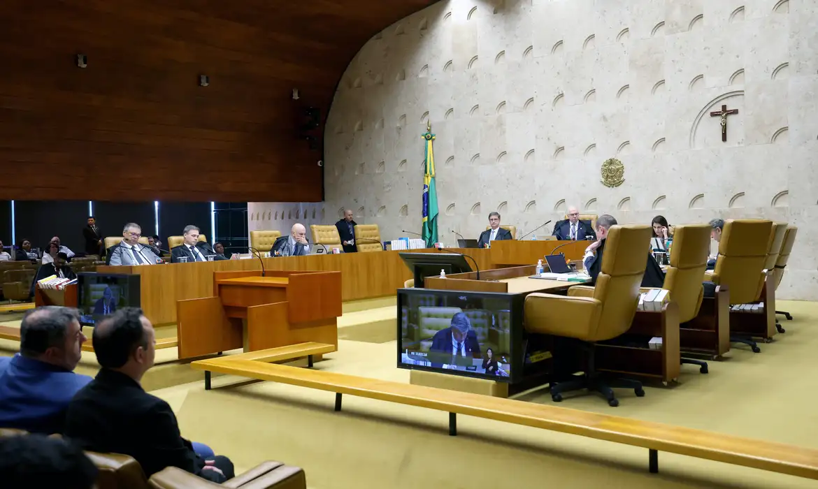 STF mantém regra que permite nomeação de parentes para cargos políticos