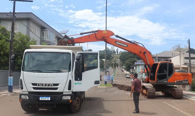 Prefeitura de Águas Frias vai revitalizar avenida e acesso à interior do município (Foto: ASCON Águas Frias )