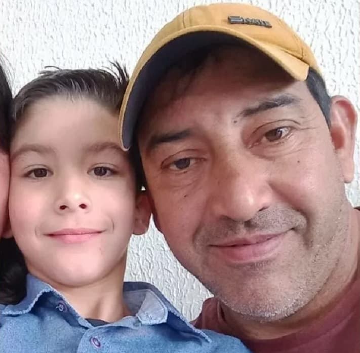 Joaquim Gael e seu pai Gede Silva morreram após acidente (Foto: Redes Sociais / Divulgação)