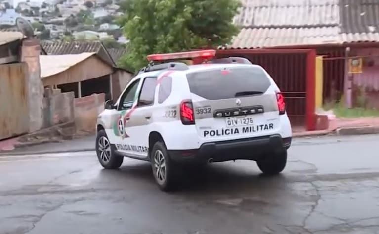 Diferença de gosto musical gera bate-boca e agressão