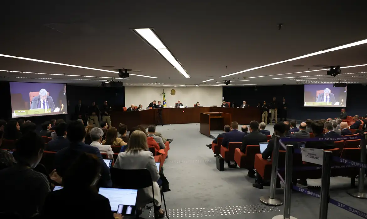 STF marca julgamento do núcleo 3 da trama golpista de 8 de janeiro