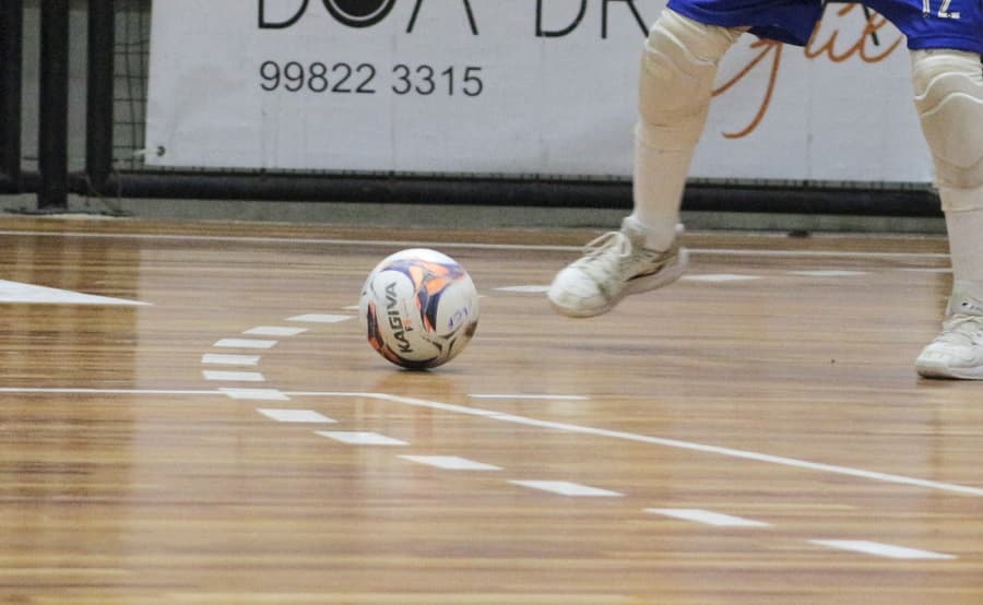 Crianças e adolescentes terão a oportunidade de disputar o campeonato municipal de futsal (Foto: Felipe Eduardo Zamboni)