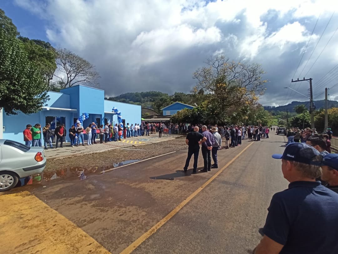 Inauguração em Águas Frias traz avanços para saúde, educação e infraestrutura