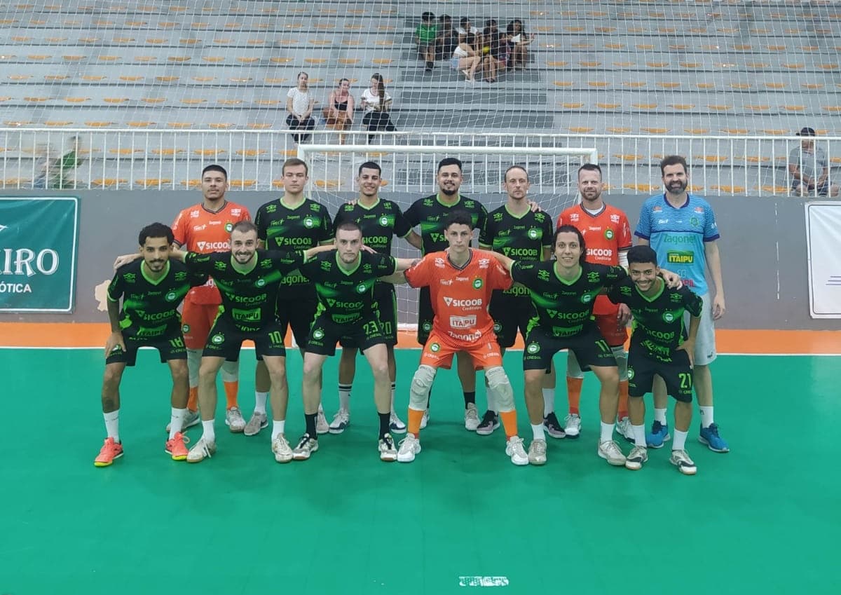 Pinhalense faz 6 a 3 em jogo-treino contra Xaxiense