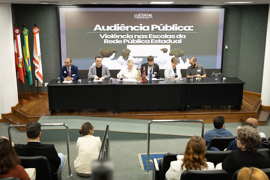 Violência contra professores cresce na rede estadual e Alesc discute soluções em audiência pública