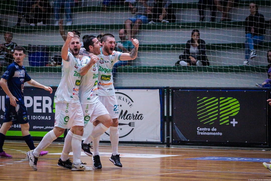 Time fará três jogos em casa e dois fora na primeira fase (Foto: Felipe Eduardo Zamboni)