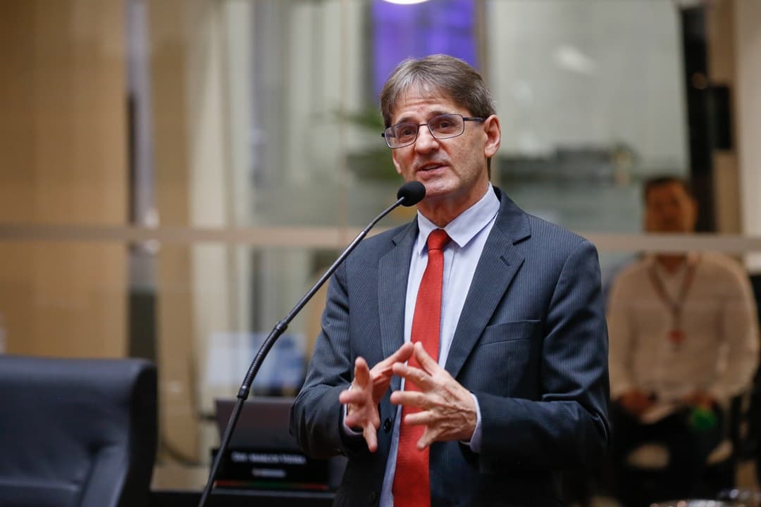 Deputados cobram ações para pacientes com fibromialgia e hipertensão pulmonar em SC