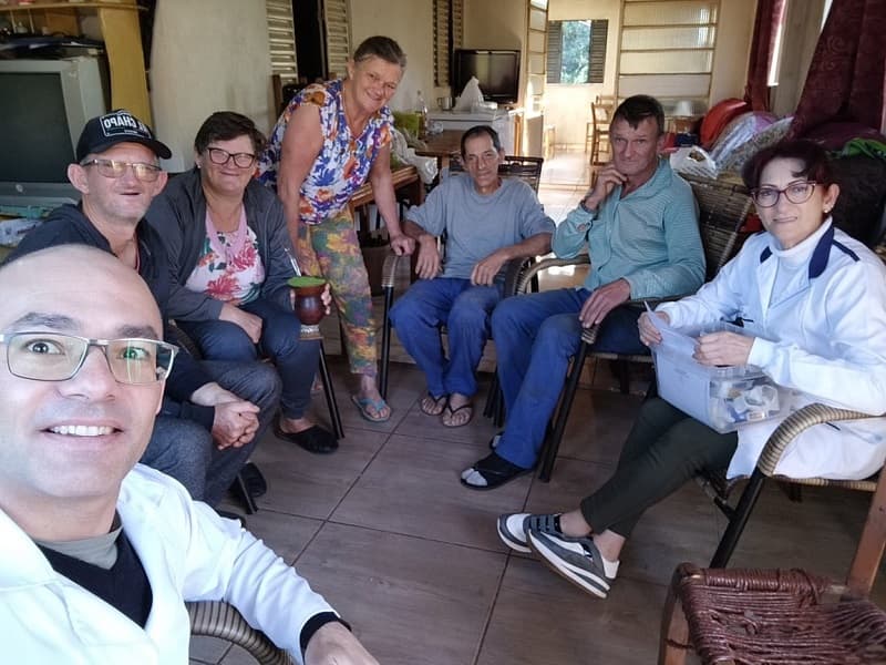 Profissionais da saúde realizam visitas domiciliares em União do Oeste (Foto: Ascom União do Oeste )