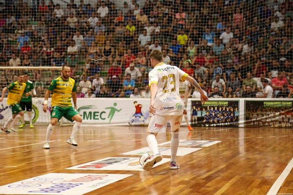 O Centro de Eventos será palco mais uma vez do clássico Pinhalense e Adaf (Foto: Felipe Eduardo Zamboni)