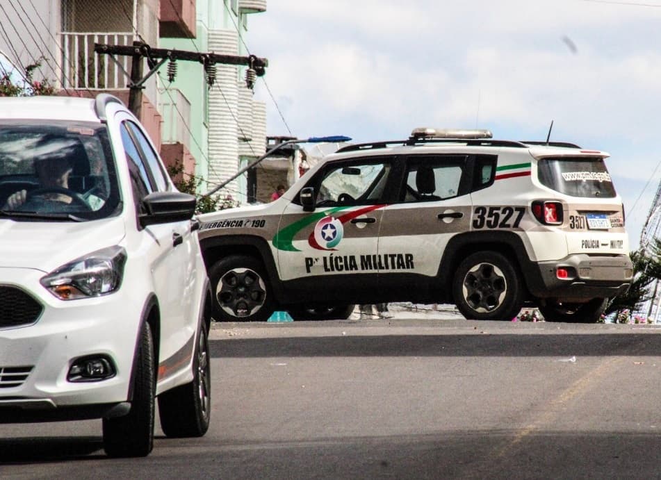 PM atendeu a ocorrência (Foto: Peperi)