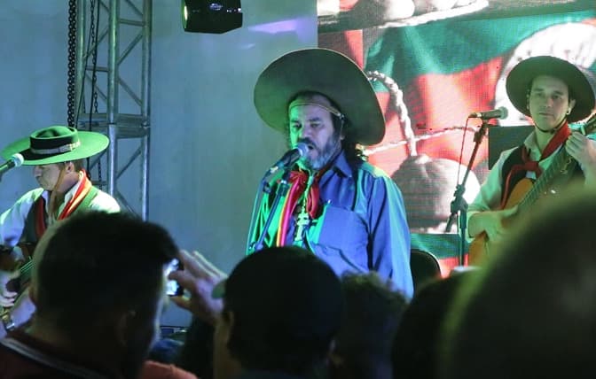 Artista esbanjou simplicidade e humildade (Foto: Renan Ribeiro)