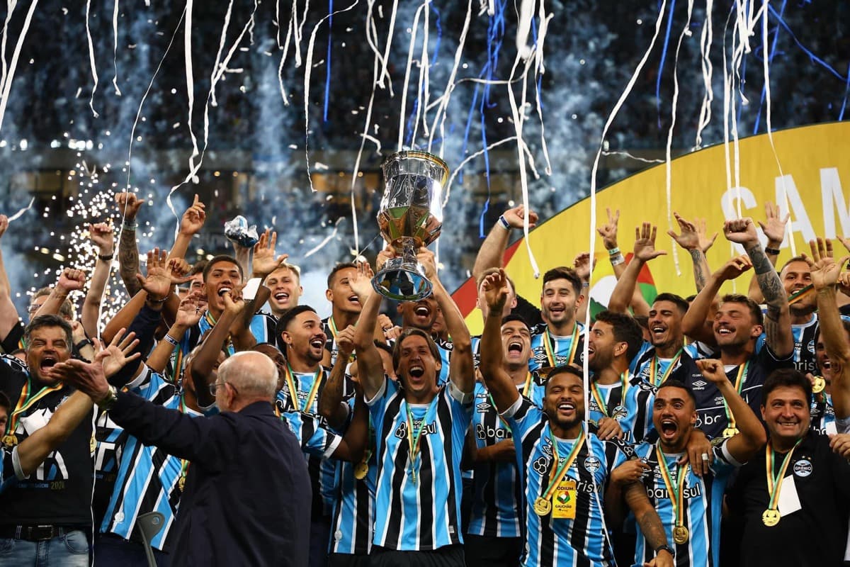 Grêmio vence Juventude de virada e conquista o Gauchão