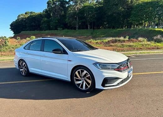 Carro que assaltante levou da vítima (Foto: Divulgação)