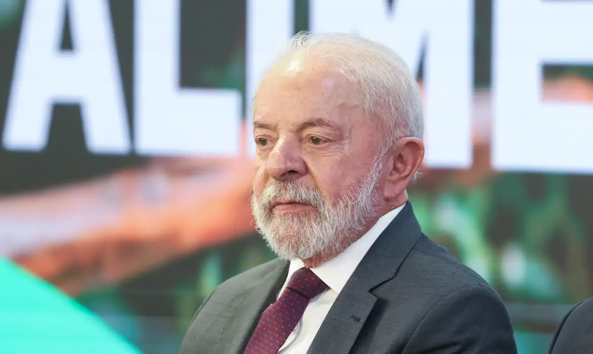 Lula diz que sistema financeiro deve “pagar o que deve” após fracasso de MP