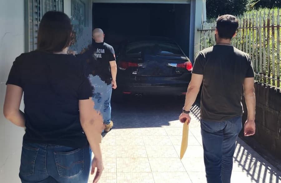 Prisão ocorreu no Oeste de Santa Catarina (Foto: Polícia Civil)
