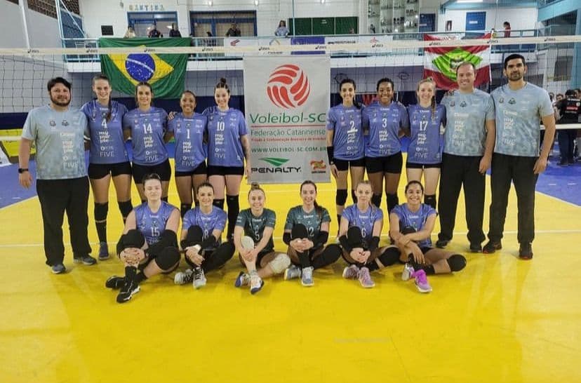 APV jogou as duas partidas longe de casa, agora terá jogo em Pinhalzinho no próximo dia 18 (Foto: Divulgação)