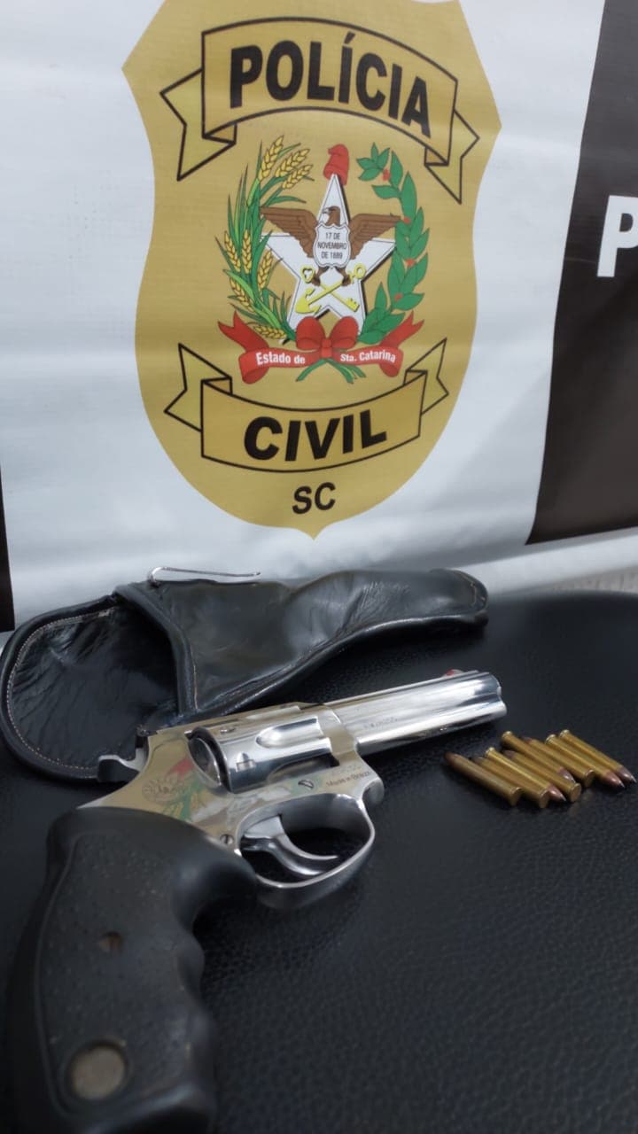 União do Oeste se posiciona após prisão de secretário durante operação policial