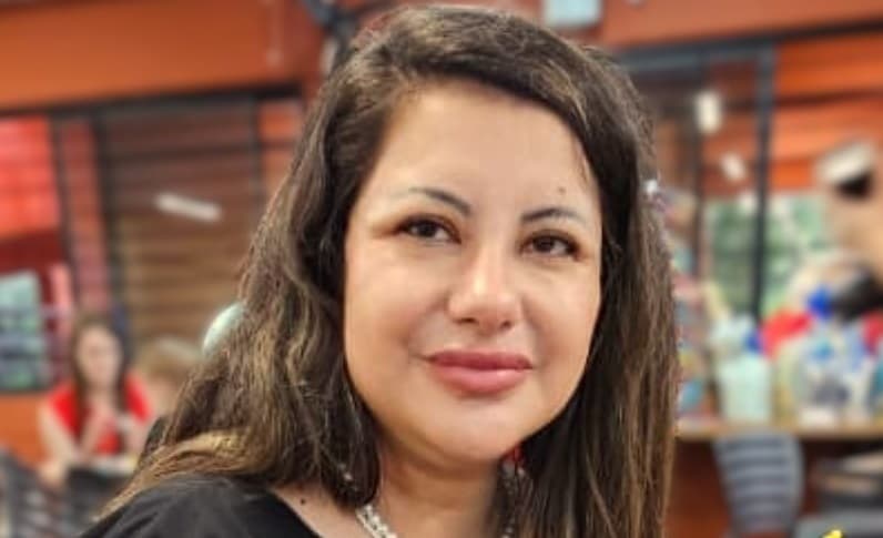 Odete tem 42 anos e trabalha como fisioterapeuta (Foto: Divulgação)