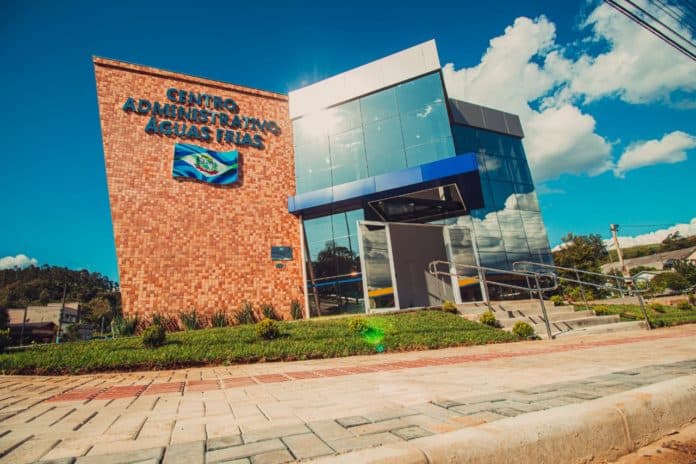 Centro Administrativo de Águas Frias (Foto: Divulgação )