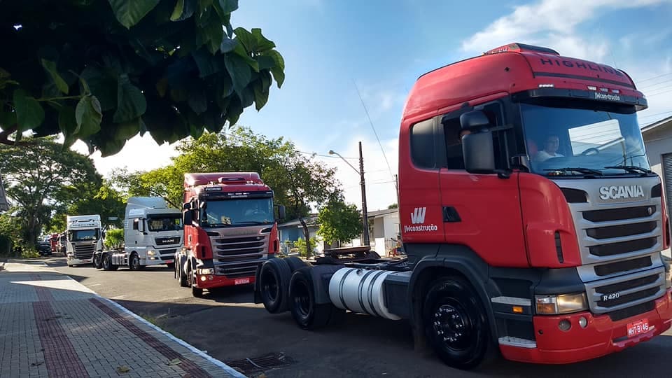 Festa dos motoristas e caminhoneiros terá carreata pelas ruas de Pinhalzinho (Foto: Divulgação)