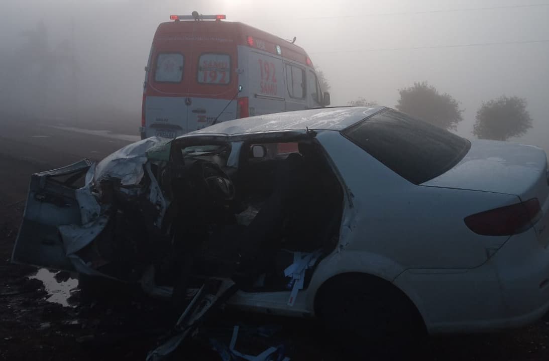 Grave acidente na SC-163 mobiliza equipes de resgate em Descanso
