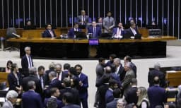 Câmara aprova texto-base do projeto de lei antifacção (Foto: Kayo Magalhães/Câmara dos Deputados)