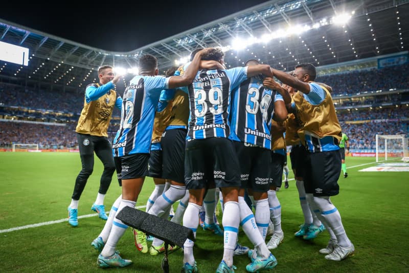 Tricolor vence o GreNal 2023 por 2 x 1 e abre 9 pontos do Colorado (Foto: Lucas Uebel / Grêmio)