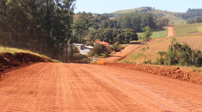 Rodovia Integração entre União do Oeste e Coronel Freitas  (Foto: Gilmar Bortese)