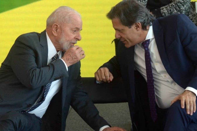 Governo Lula anuncia ampliação da faixa de isenção do Imposto de Renda para R$ 5 mil
