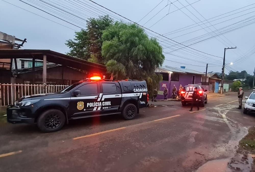 Operação Mustache foi realizada em Chapecó (Foto: Polícia Civil)