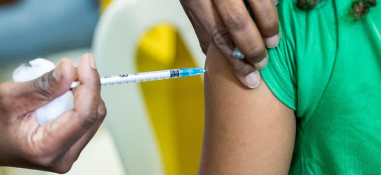 Santa Catarina reforça ações de imunização contra o HPV