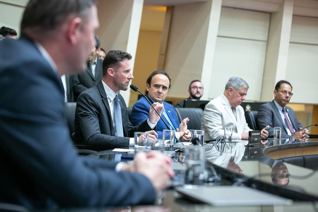 Deputados debateram o tema em audiência pública na presença do presidente da Fesporte (Foto: Rodolfo Espínola/AgênciaAL)