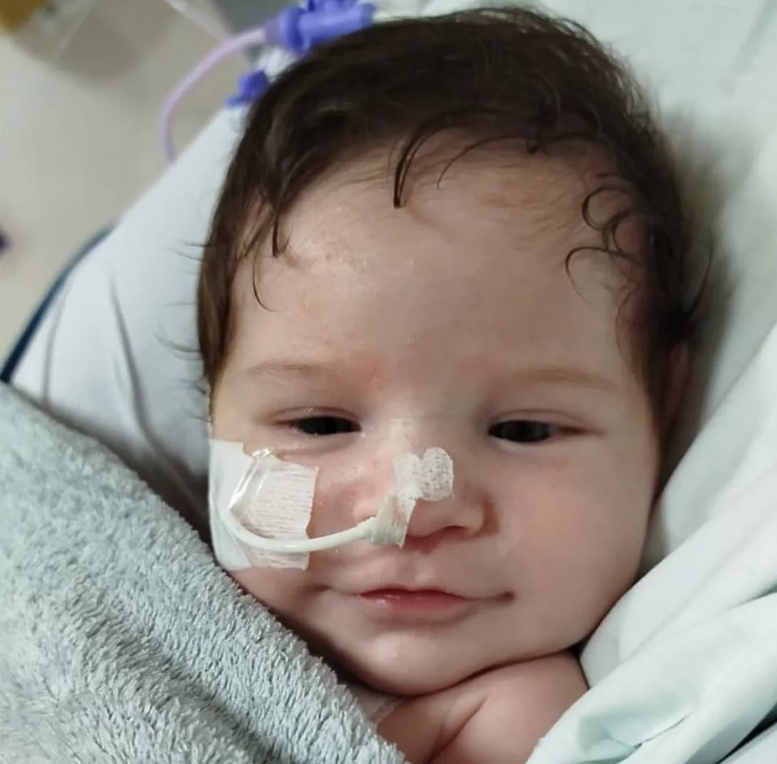 Comunidade organiza jantar beneficente a pequena Vitória