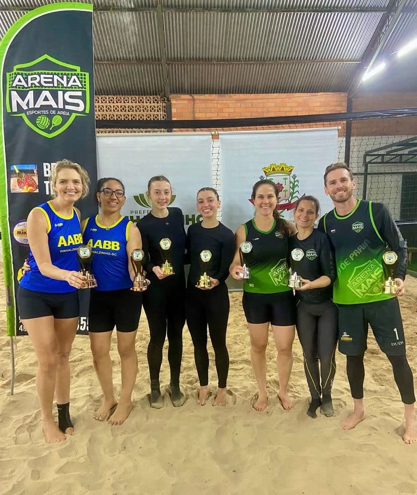 Com 23 duplas, Campeonato Municipal de Vôlei de Areia é realizado em Pinhalzinho