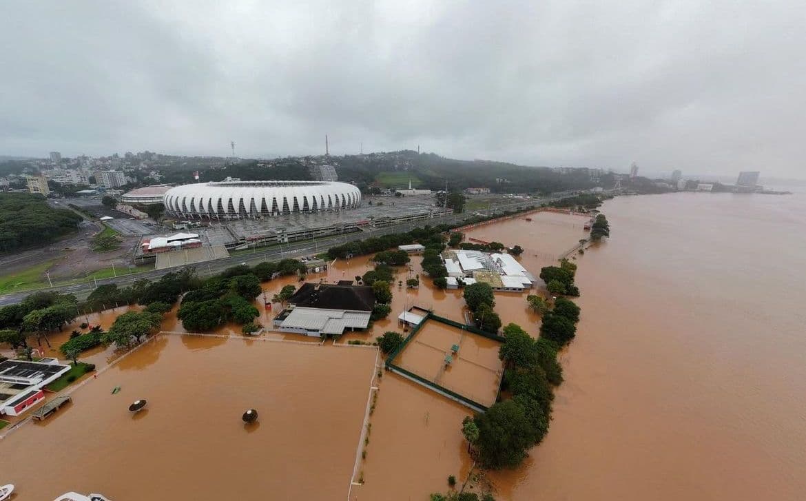 Centro de Treinamento do Internacional está submerso (Foto: Max Peichoto)