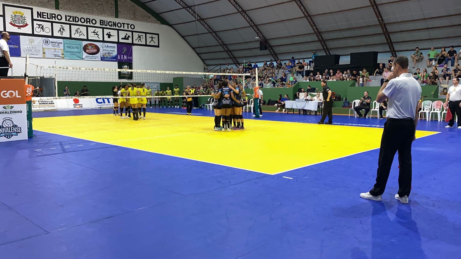 Jogo contra Sorocaba foi decidido no tie-break (Foto: Felipe Eduardo Zamboni)