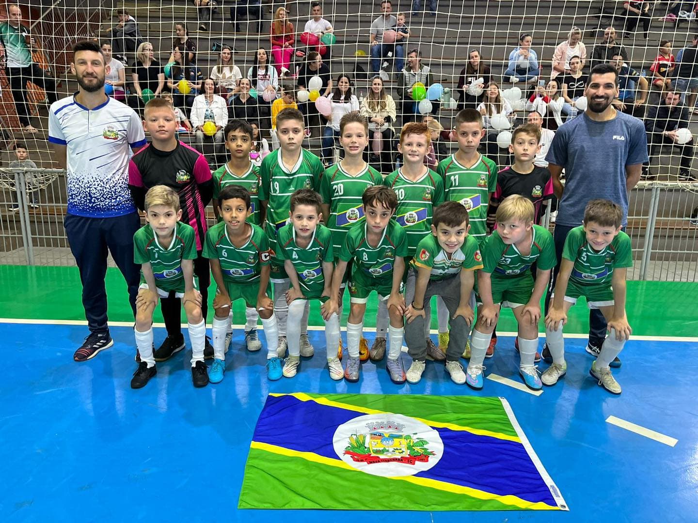 Os atletas tiveram seus pais e familiares torcendo na arquibancada (Foto: Ascom Nova Itaberaba)