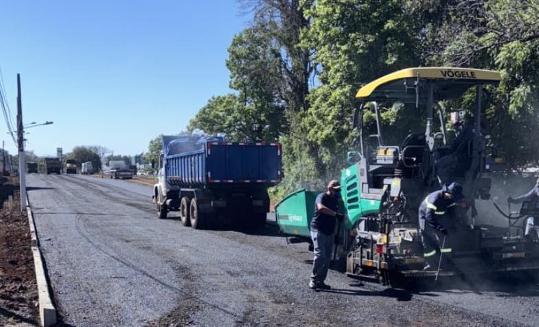 Nova Erechim conclui asfaltamento da Rua Getúlio Dondoni, na perimetral da BR-282