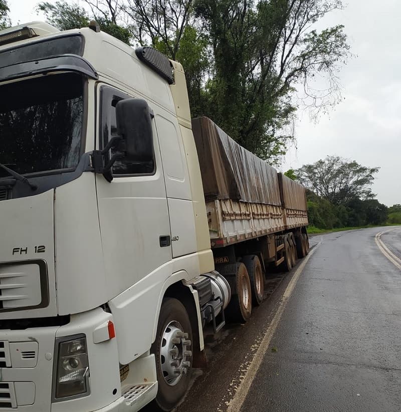 Estelionátários carregaram no Paraná e já estavam em Maravilha (Foto: PMRv)