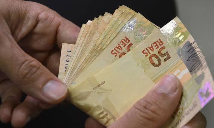 Valor começará a ser depositado nas contas em fevereiro (Foto: Marcello Casal Jr/Agência Brasil)