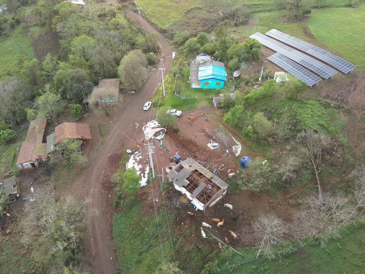 Defesa Civil confirma passagem de tornado em Barra Bonita durante temporais