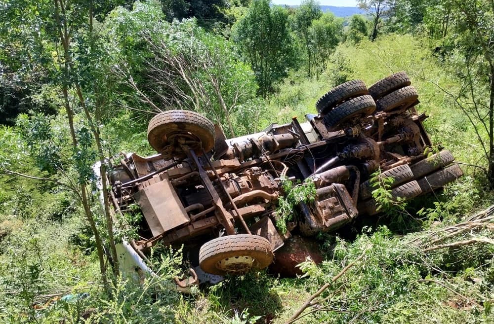 Empresário morre ao despencar em ribanceira de 40 metros