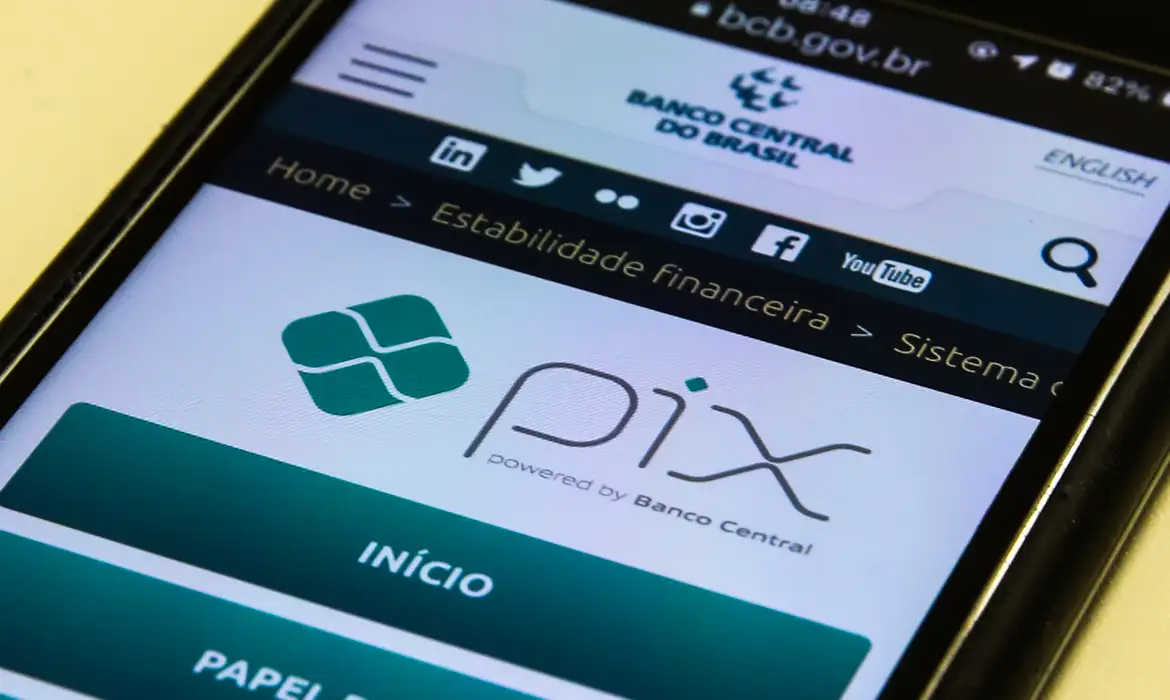 Brasil rebate acusações dos EUA e defende Pix como sistema seguro e neutro