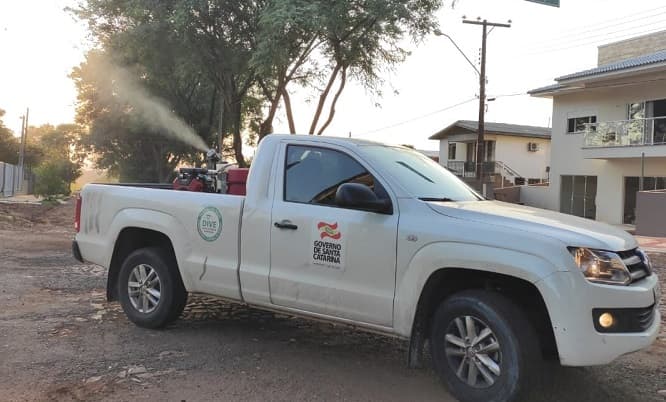 Fumacê será aplicado em três bairros de Pinhalzinho nesta quarta-feira (14)
