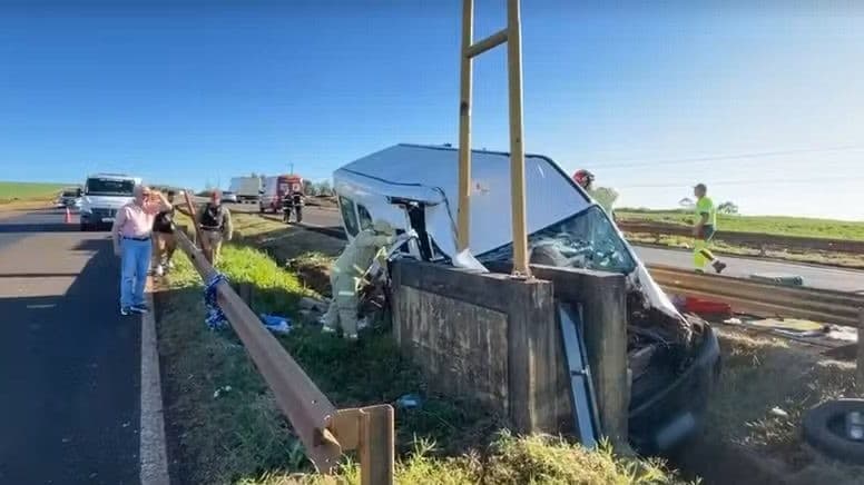  Batida foi no início da manhã desta quinta-feira (Foto: Operações aéreas Samu)