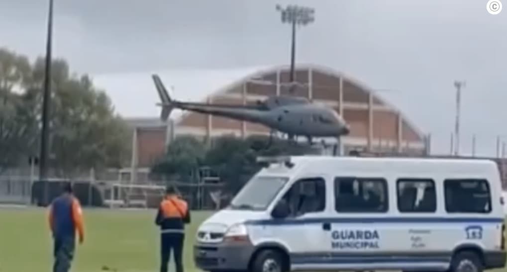 Hospital precisou ser evacuado por conta das enchentes  (Foto: Divulgação/poder360)